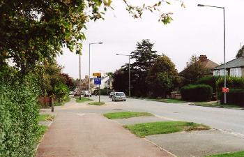 Looking south along Shelford Road towards the location of Addenbrooke�s Road junction, from opposite Exeter Close. Photo: Andrew Roberts, 9 October 2007.
