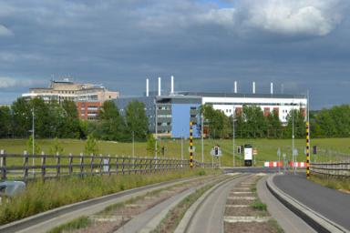 Addenbrooke’s Hospital, from the Busway bridge. Andrew Roberts, 16 June 2013.