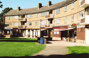 The Anstey Way shops. Photo: Andrew Roberts, 18 September 2007.