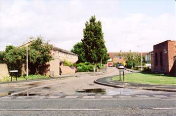 Beverley Way from Trumpington High Street. Photo: Andrew Roberts, 2 August 2008.