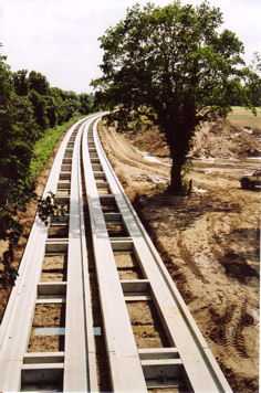 The new guided busway track south of Long Road. Photo: Andrew Roberts, August 2009.
