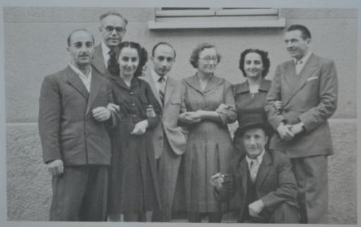 Photograph of the Rossi family, Italian friends of Frank and Joan Edwards. Claudio Rossi was one of the Italian prisoners at the Trumpington PoW camp in the 1940s. Source: Jo Speak.