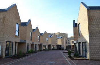 Newly completed homes on Whittington Road, Paragon development. Photo: Andrew Roberts, 1 December 2015.