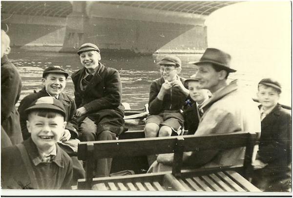 Trumpington Church Choir outing to London in 1952/3. Thames river trip between visits to the Science Museum and Madam Tuassaud�s, we seem to be in school uniform! Key from left: 3rd Michael Youngs?; 4th Ivan Seekings; 5th Colin Gedge (author); 6th Mr. E G Youngs. Source: Colin Gedge.