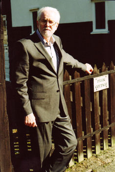 Brian Goodliffe outside Park Cottage, October 2008