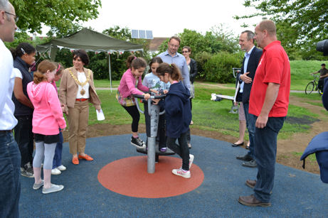 Opening of electronic play space on King George V Playing Field by Councillor Sheila Stuart, Mayor of Cambridge, 1 August 2012. Photo: Wendy Roberts.