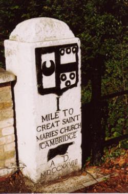 Milestone at junction of Trumpington Road and Brooklands Avenue, September 2007