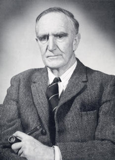 Dr G.D.H. Bell, Plant Breeding Institute. Source: Plant Breeding Institute.