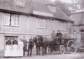 A delivery at the Coach & Horses, c. 1900.