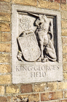 The heraldic panel with unicorn on the right-hand pillar in front of the Pavilion. Photo: Andrew Roberts, 27 September 2008.