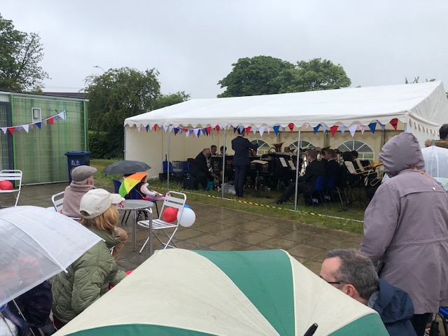 Cambridge Brass Band, Trumpington Jubilee picnic. Photo: Emma Buck, 5 June 2022.