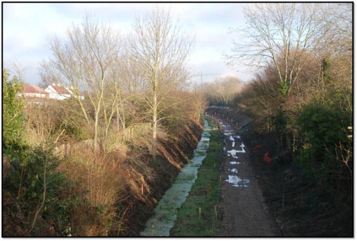Guided Busway trackbed, 1 January 2010. Photo: Edmund Brookes.