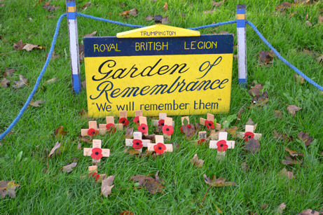 The Garden of Remembrance, Trumpington War Memorial, 14 November 2014.