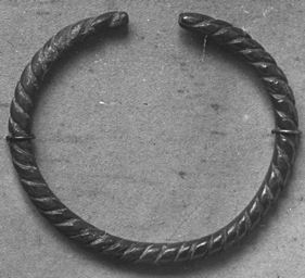 Bronze rope-twist bracelet, Roman, from Trumpington, Deck Collection, Cambridge Antiquarian Society, 1883 (now in Cambridge University Museum of Archaeology and Anthropology, 83CAS552). Percy Robinson Collection.