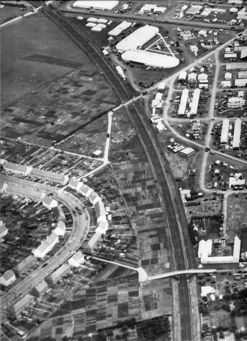 Aerial view of the Royal Show and Trumpington Allotments, 1960 or 1961. Source: Antony Pemberton.