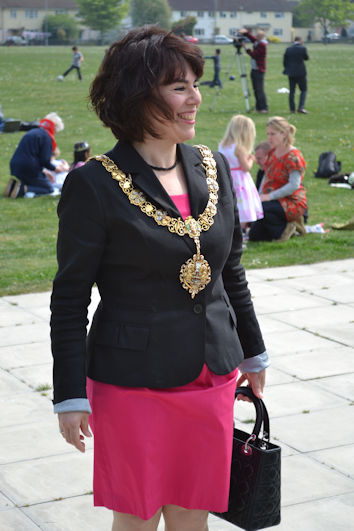 The Mayor of Cambridge, Councillor Sheila Stuart, at the Royal Wedding celebration at Trumpington Pavilion. Photo: Andrew Roberts, 29 April 2011.