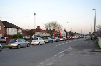 Traffic congestion on Shelford Road, approaching the Addenbrooke's Road junction. Photo: Andrew Roberts, 15 March 2017.