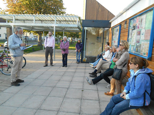 Howard Slatter welcoming participants to the Trumpington Local History Group walk. Andrew Roberts, 10 September 2015.