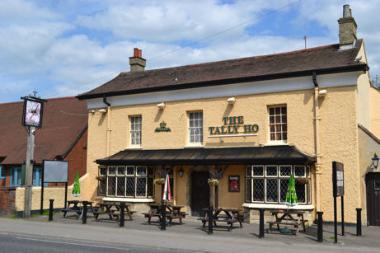 The Tally Ho. Photo: Andrew Roberts, 13 May 2012.