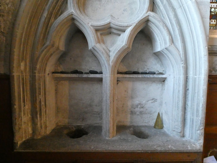 The double piscina in the chancel, Trumpington Church. Photo: Andrew Roberts, 7 May 2026.