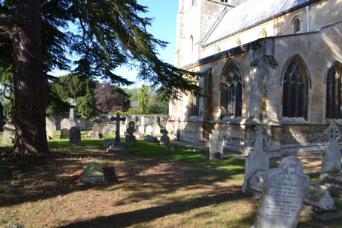 The south side of the churchyard, Trumpington Church. Photo: Andrew Roberts, October 2011.