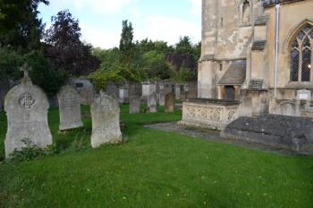 The Marshall family headstones (left), the Foster memorial (right) and Cumins headstones (rear) (entry 15, 16 and 14). Photo: Andrew Roberts, 27 October 2013.