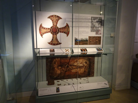 The display about the Trumpington Cross at the Museum of Archaeology and Anthropology. Photo: Andrew Roberts, 9 February 2018.