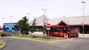 Trumpington Park & Ride site, with a P&R bus and an Addenbrooke’s shuttle. Photo: Andrew Roberts, August 2007.