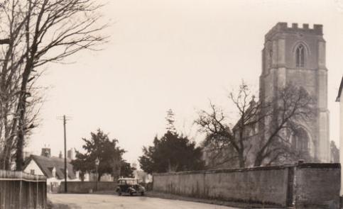 Postcard of the exterior of Trumpington Church, 1940s?